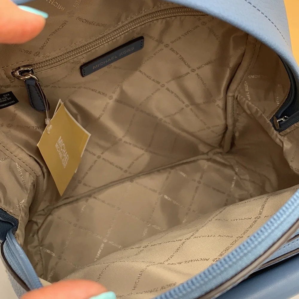 MICHAEL KORS  Maisie Medium Pebbled Leather 2-in-1 Backpack Denim  NWT - Picture 8 of 16